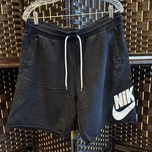 Nike Men's Black Athletic Shorts Size XL